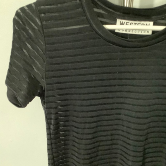 🛍️3 for $20🛍️ Western Connection women’s size M - Picture 3 of 4